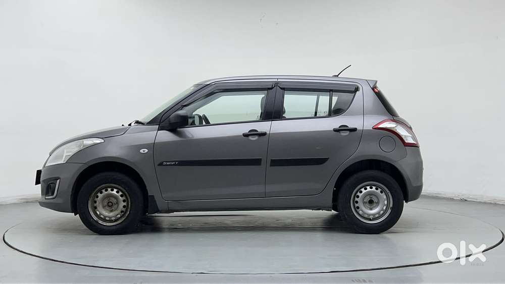 Maruti Suzuki Swift Lxi Optional-o, 2016, Petrol