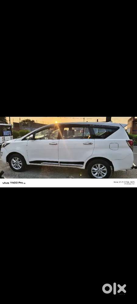 Toyota Innova Crysta 2018