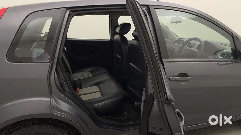 Ford Figo 2010-2012 Petrol Exi, 2015, Petrol