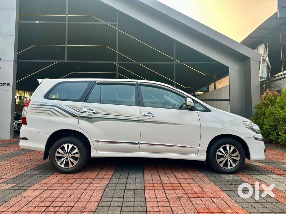 Toyota Innova 2.5 Vx 7 Str, 2015, Diesel