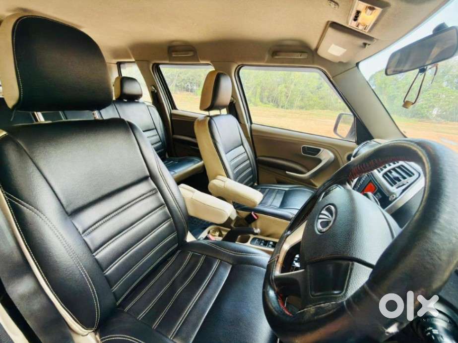 Mahindra Tuv 300 T8 Amt (automatic), 2016, Diesel