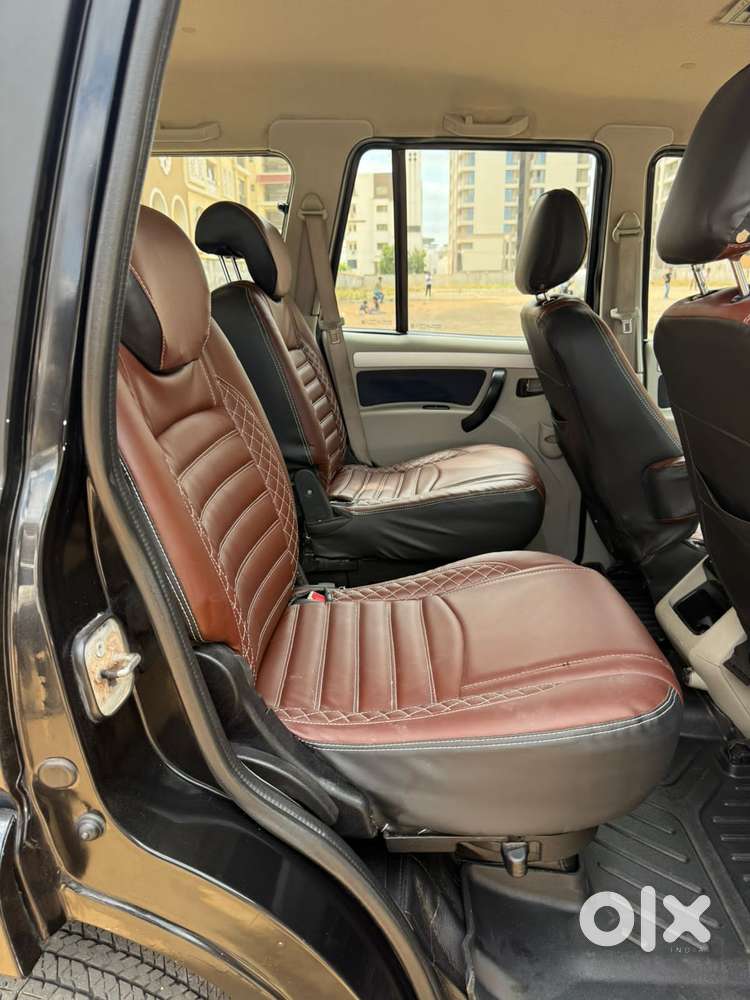 Mahindra Scorpio Classic 2.2 S 11 Mt 7 Str, 2019, Diesel