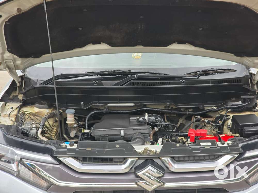 Maruti Suzuki Brezza 1.5 Vxi Cng, 2023, Cng & Hybrids
