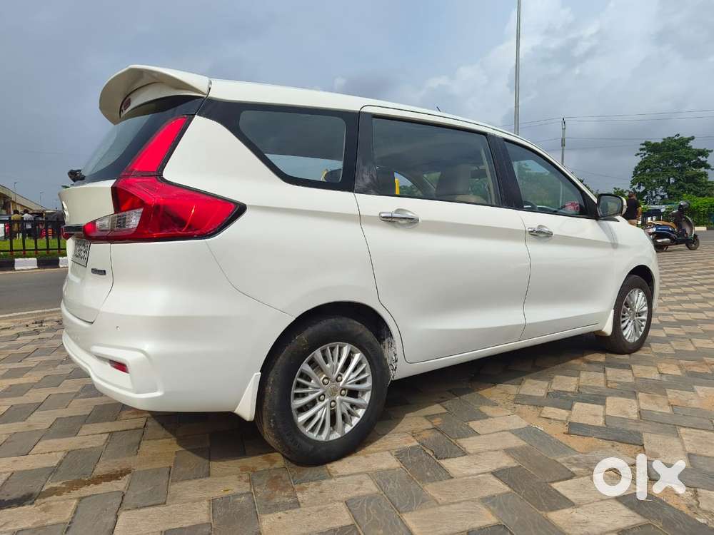 Maruti Suzuki Ertiga Zxi Shvs, 2019, Petrol