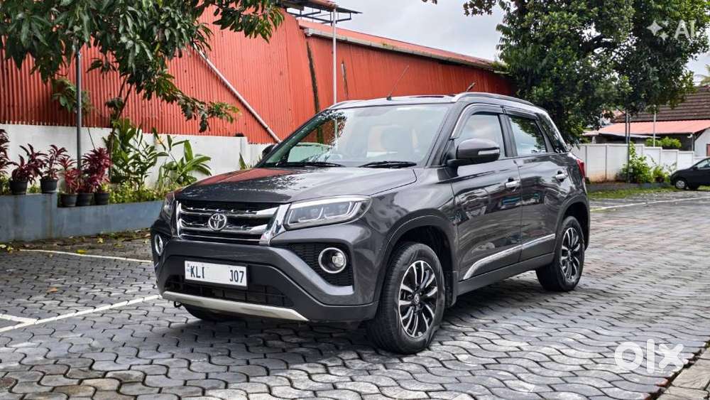 Toyota Urban Cruiser 1.5 Premium Grade At, 2022, Petrol
