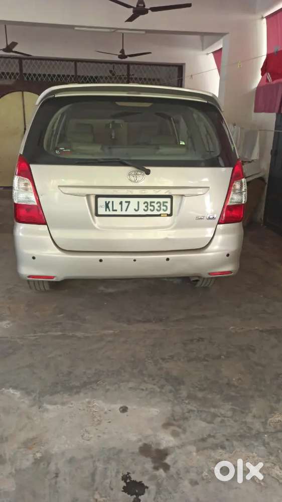 Toyota Innova 2012 Diesel Well Maintained