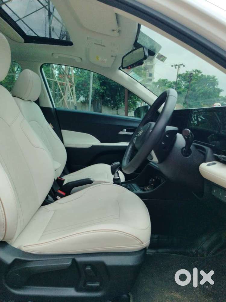 Hyundai Verna 1.5 Mpi Mt Sx (o), 2025, Petrol