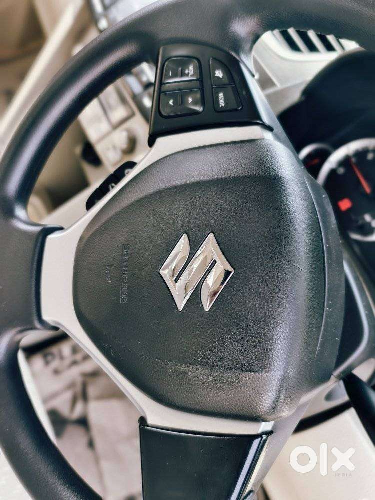 Maruti Suzuki Swift Dzire Zxi 1.2, 2016, Petrol