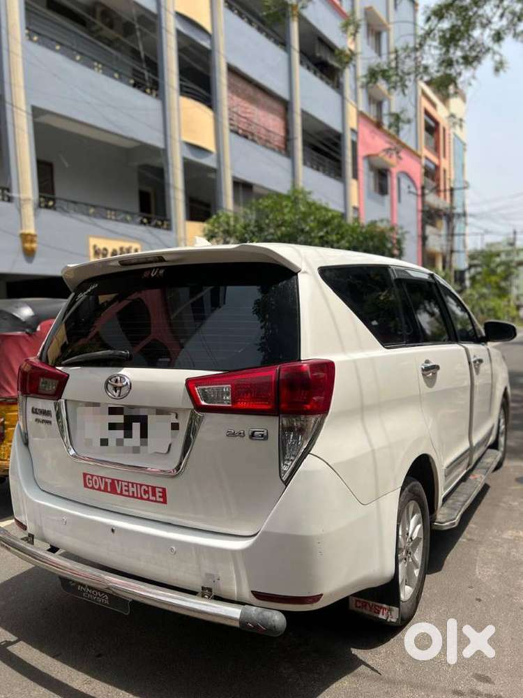 Toyota Innova Crysta 2.4 G Mt, 2017, Diesel