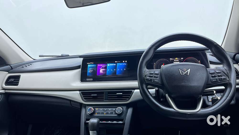 Mahindra Xuv700 2.2 Ax 5 Diesel At 7 Str, 2024, Diesel