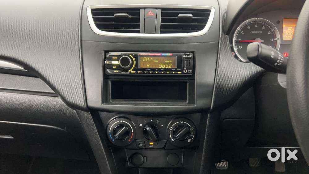 Maruti Suzuki Swift Vvt Vxi, 2012, Petrol