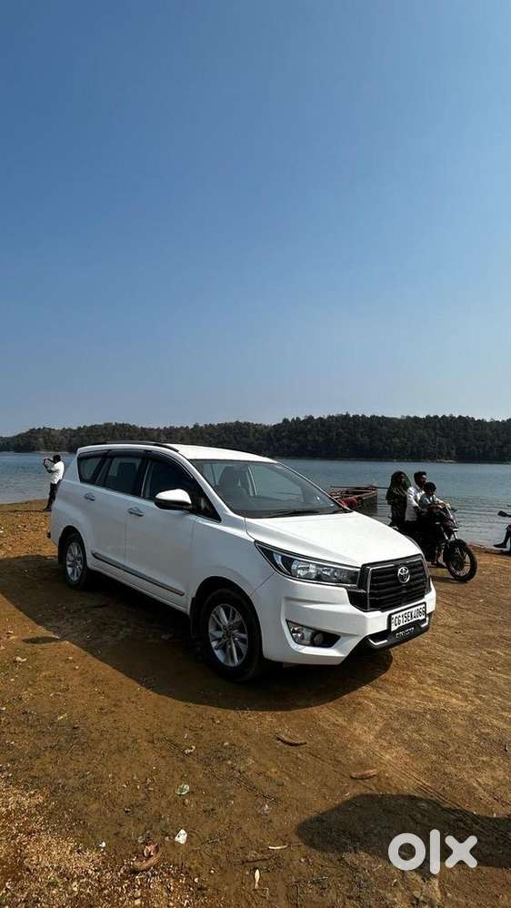 Toyota Innova Crysta 2018