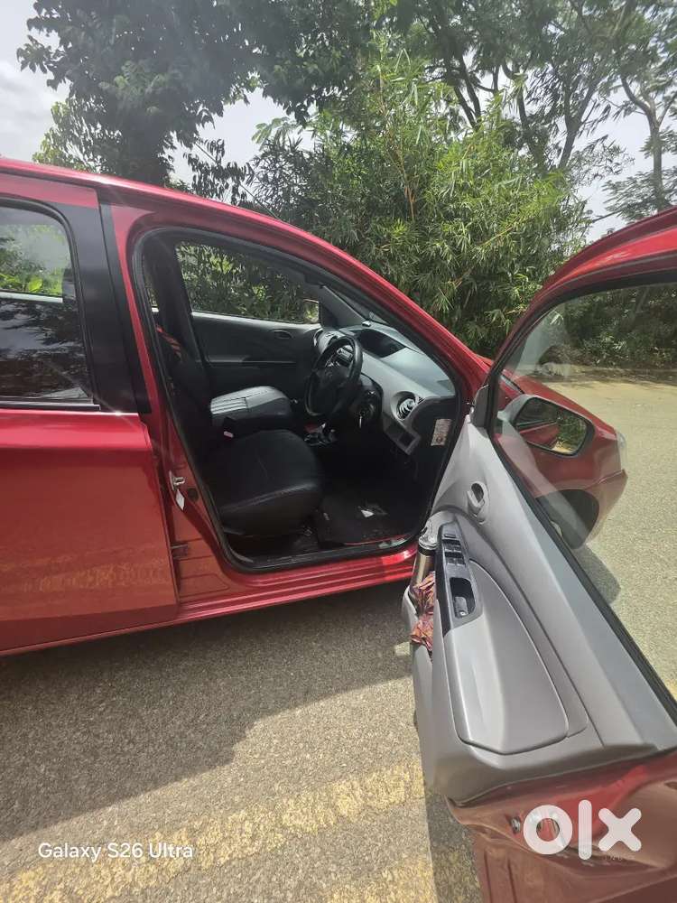 Toyota Etios Liva 1.2 2011