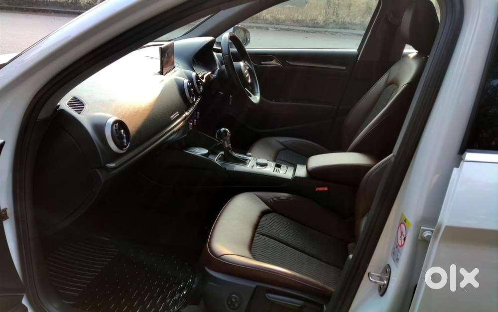 Audi A3 1.8 35 Tfsi Premium Sunroof, 2019, Petrol