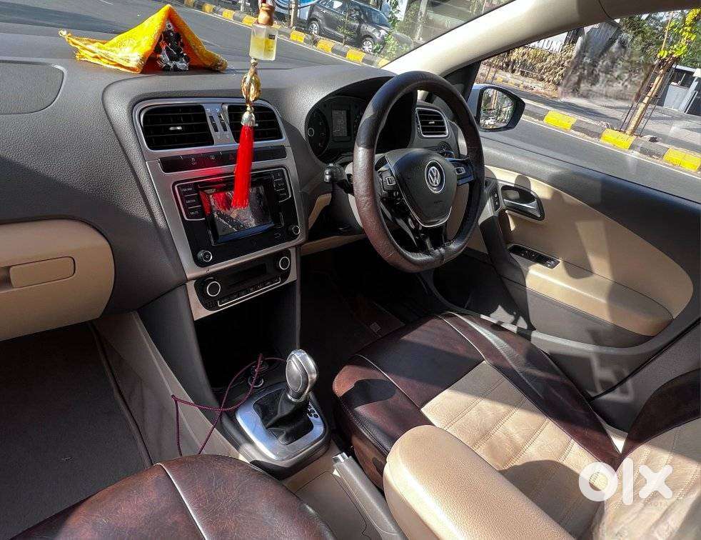 Volkswagen Vento 1.2 Tsi Highline At, 2017, Petrol