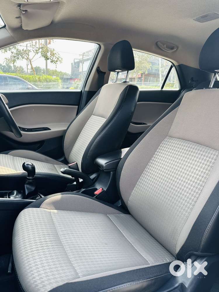Hyundai I20 1.2 Sportz (o), 2020, Cng & Hybrids