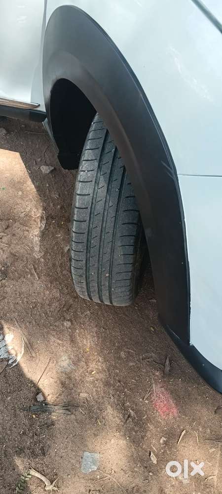 Maruti Suzuki Xl6 1.5 Zeta Mt, 2022, Cng & Hybrids