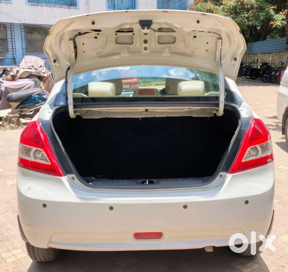 Maruti Suzuki Swift Dzire 1.3 Zxi, 2013, Petrol