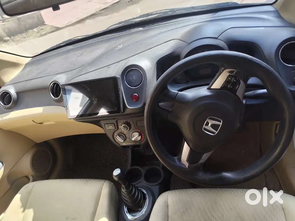 Honda Amaze 1.2 Emt Petrol 31 December 2015 Fix Price