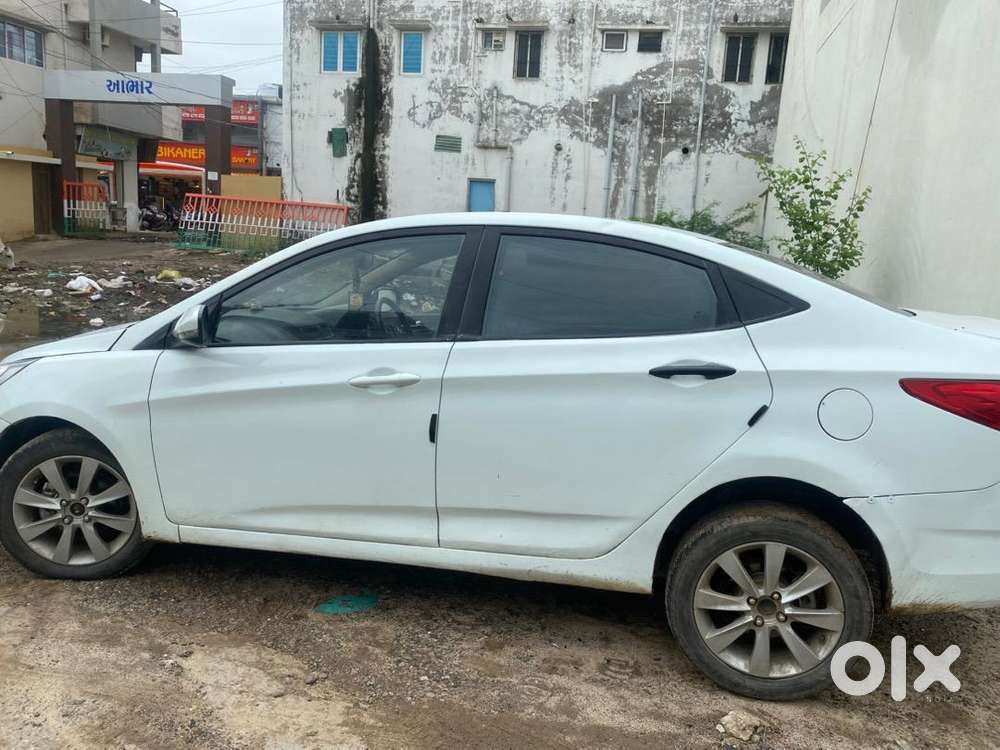 Hyundai Fluidic Verna 2012 Diesel 185000 Km Driven