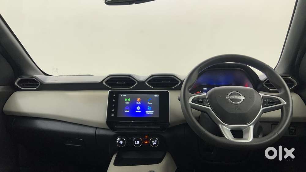 Nissan Magnite 1.0 Xv, 2021, Petrol