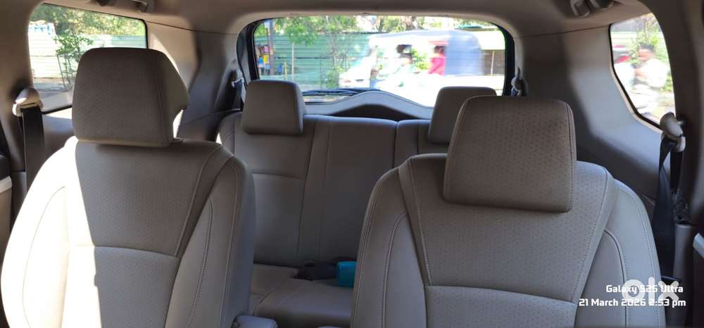 Mahindra Marazzo M8, 2019, Diesel