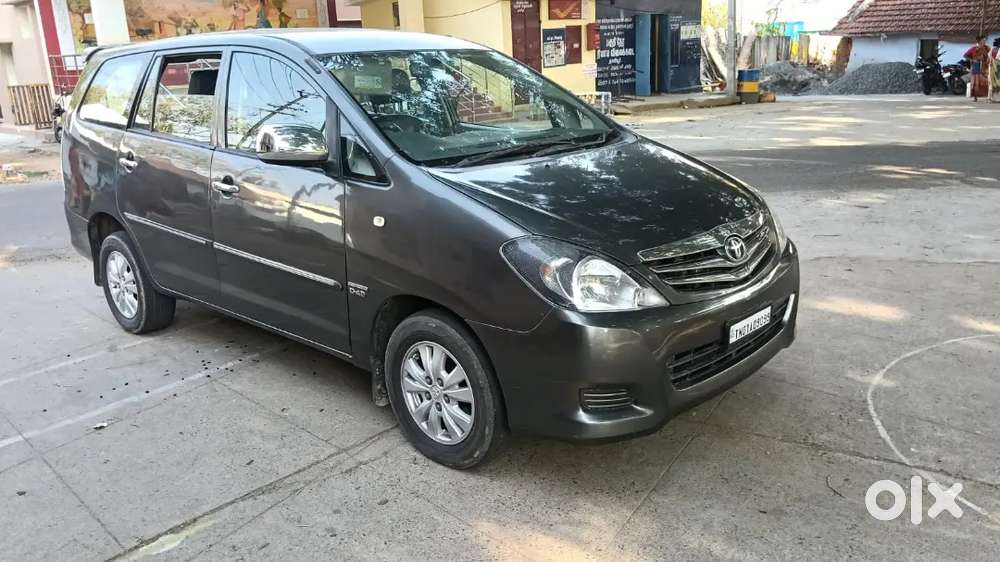 Toyota Innova 2011 Diesel 166000 Km Driven, Good Condition