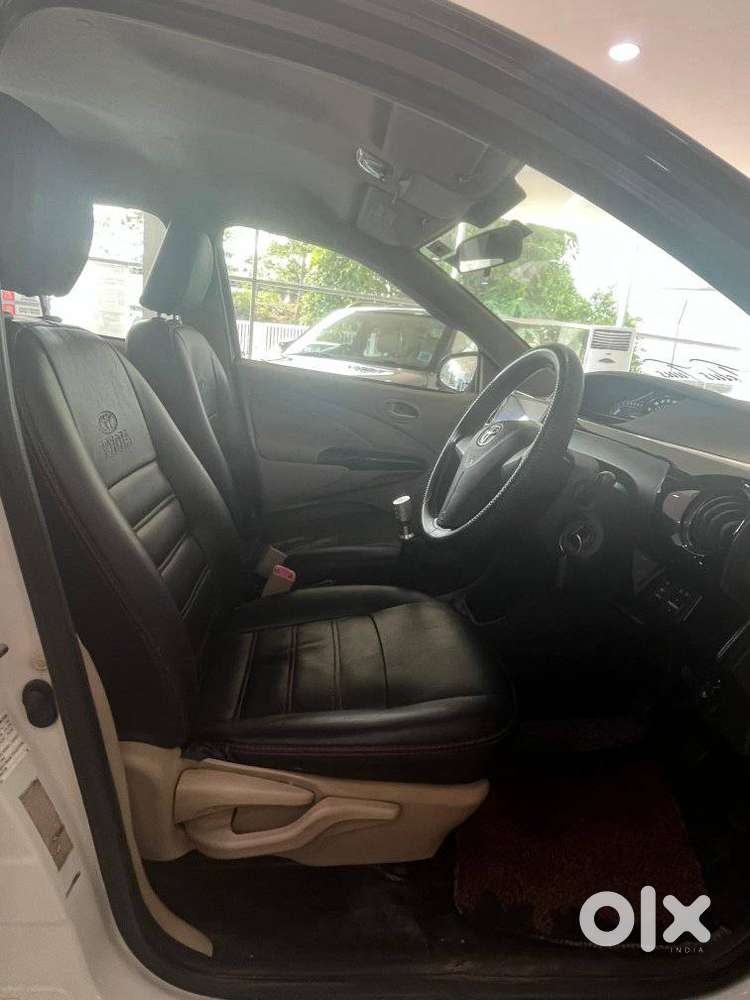 Toyota Etios 1.5 V, 2019, Petrol