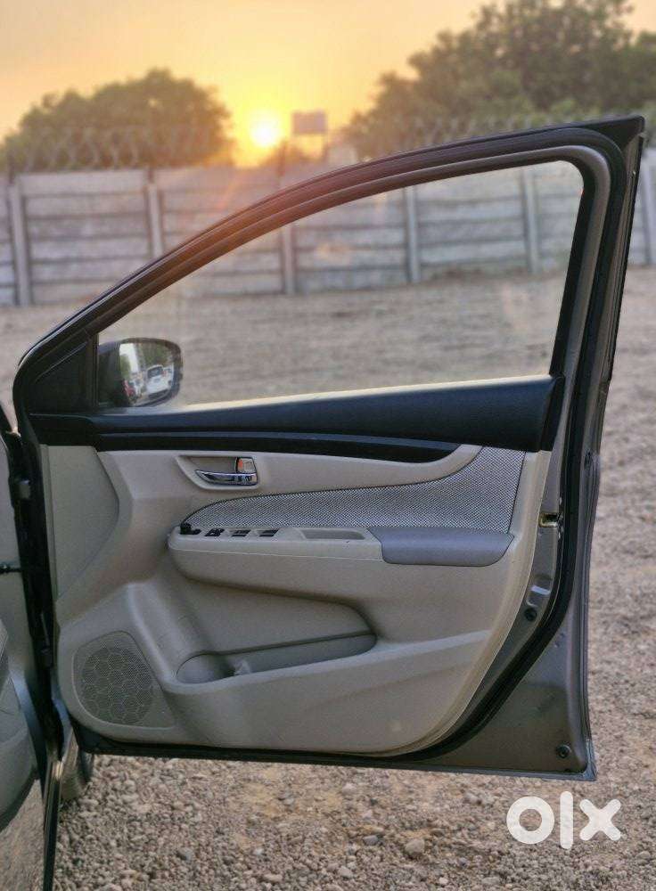 Maruti Suzuki Ciaz 2014-2017 Zxi, 2016, Petrol