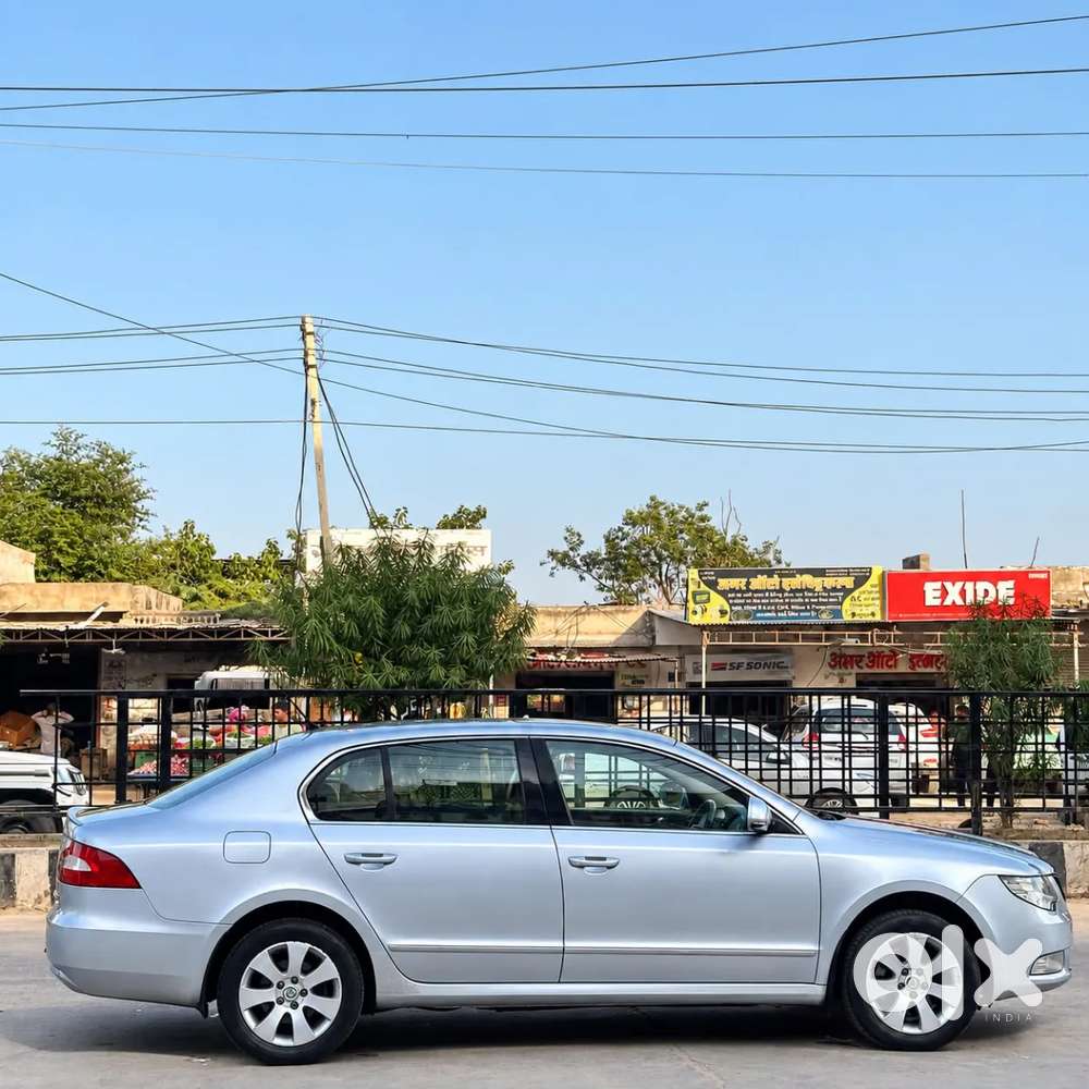 Skoda Superb, 2009, Petrol