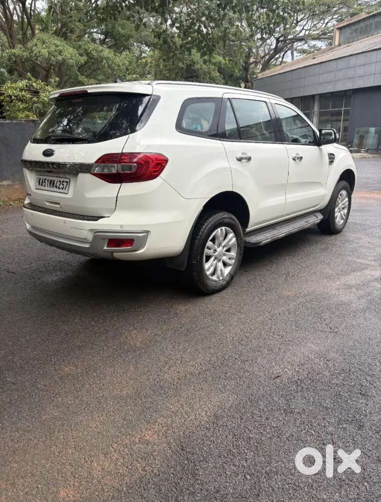 Ford Endeavour 2.2 Titanium 2019