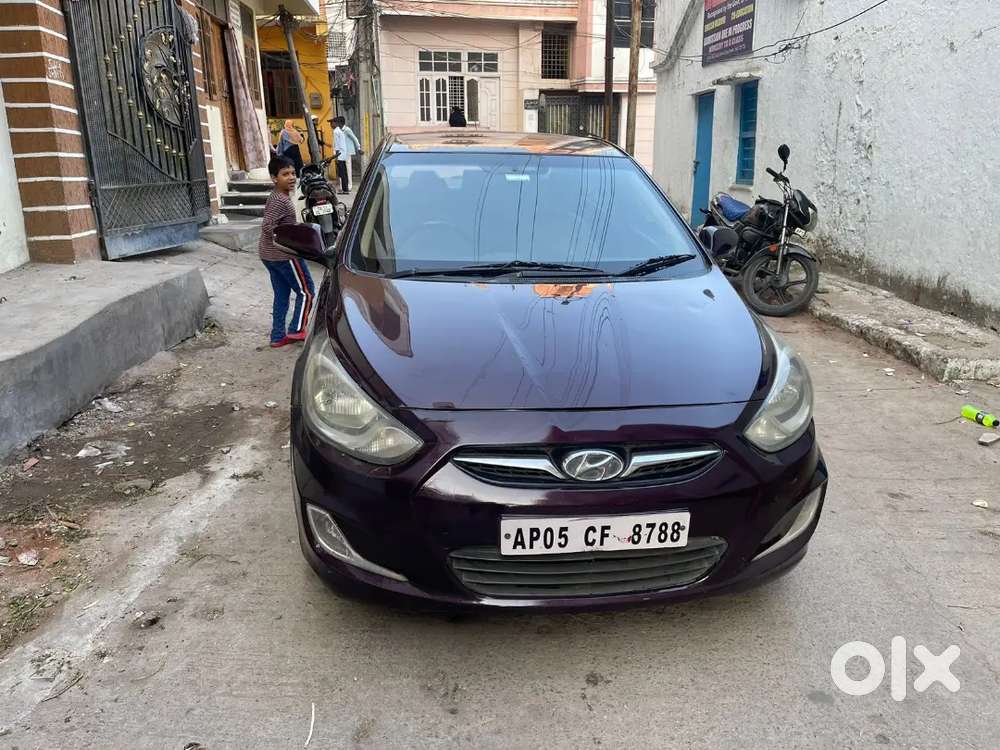 Hyundai Verna 2013 Diesel Well Maintained