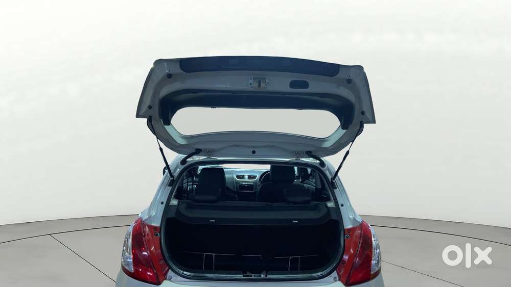 Maruti Suzuki Swift 1.2 Lxi (o), 2017, Petrol