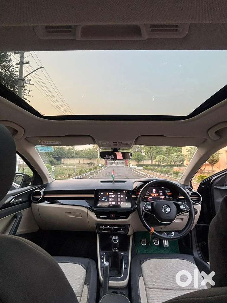 Skoda Slavia 2024 Petrol- Showroom Condition