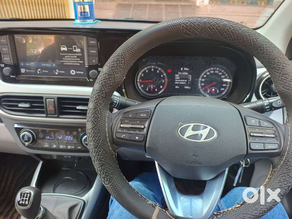 Brand New Un Touched 5000km  1st Owner I10 Neois Full Accessories
