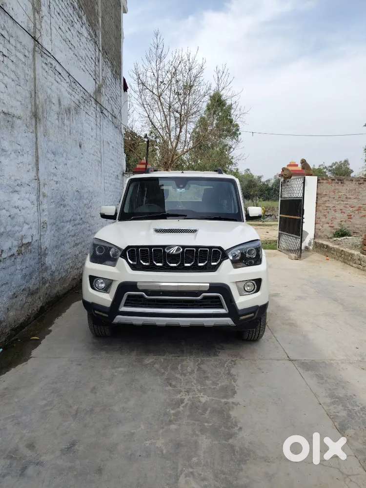 Mahindra Scorpio 2018 Diesel 100000 Km Driven