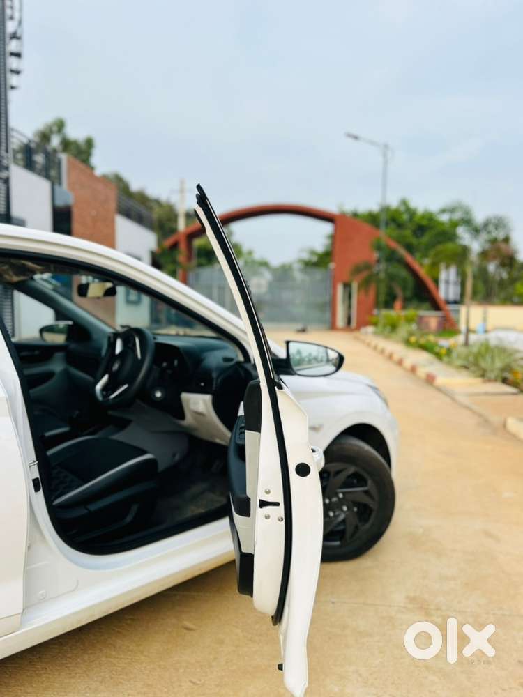 Hyundai New I20 Petrol Manual 2023
