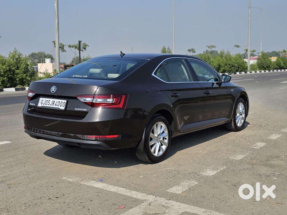 Skoda Superb L&k 2.0 Tdi At, 2016, Diesel