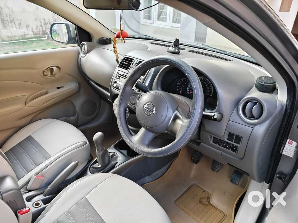 Nissan Sunny 2013 Model