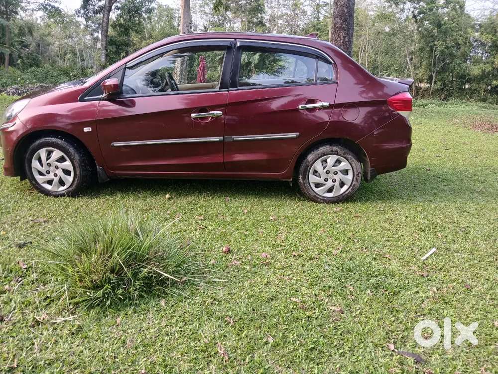 Honda Amaze 2013 October