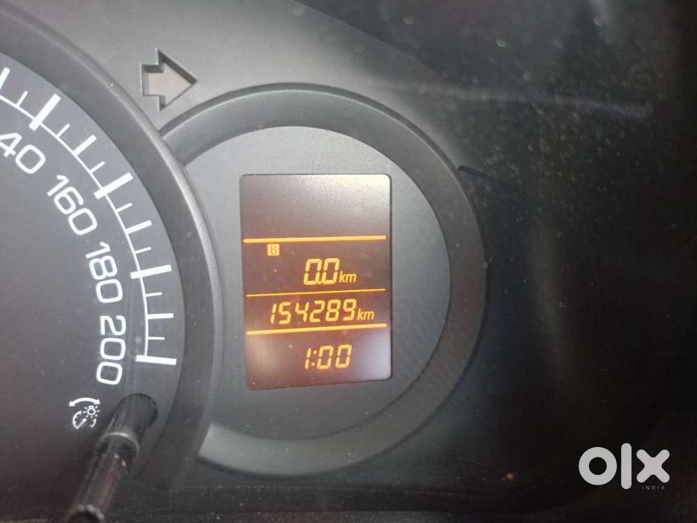 Maruti Suzuki Swift Lxi, 2016, Petrol