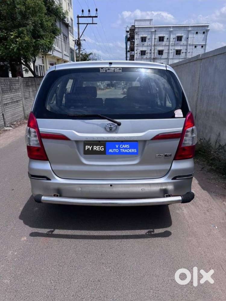 Toyota Innova 2.5 Gx 8 Seater Limited Edition, 2014, Diesel