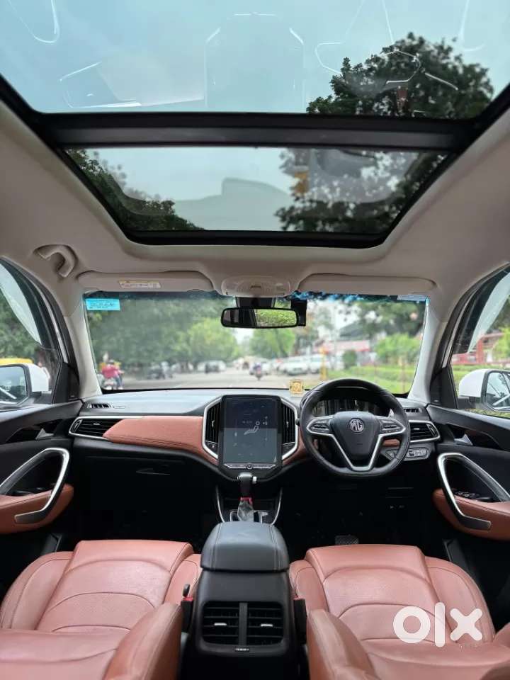 Mg Hector Plus, 2022, Petrol