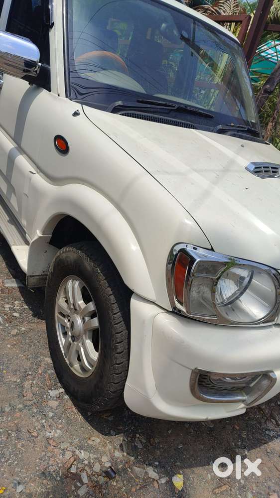 Mahindra Scorpio, 2014, Diesel