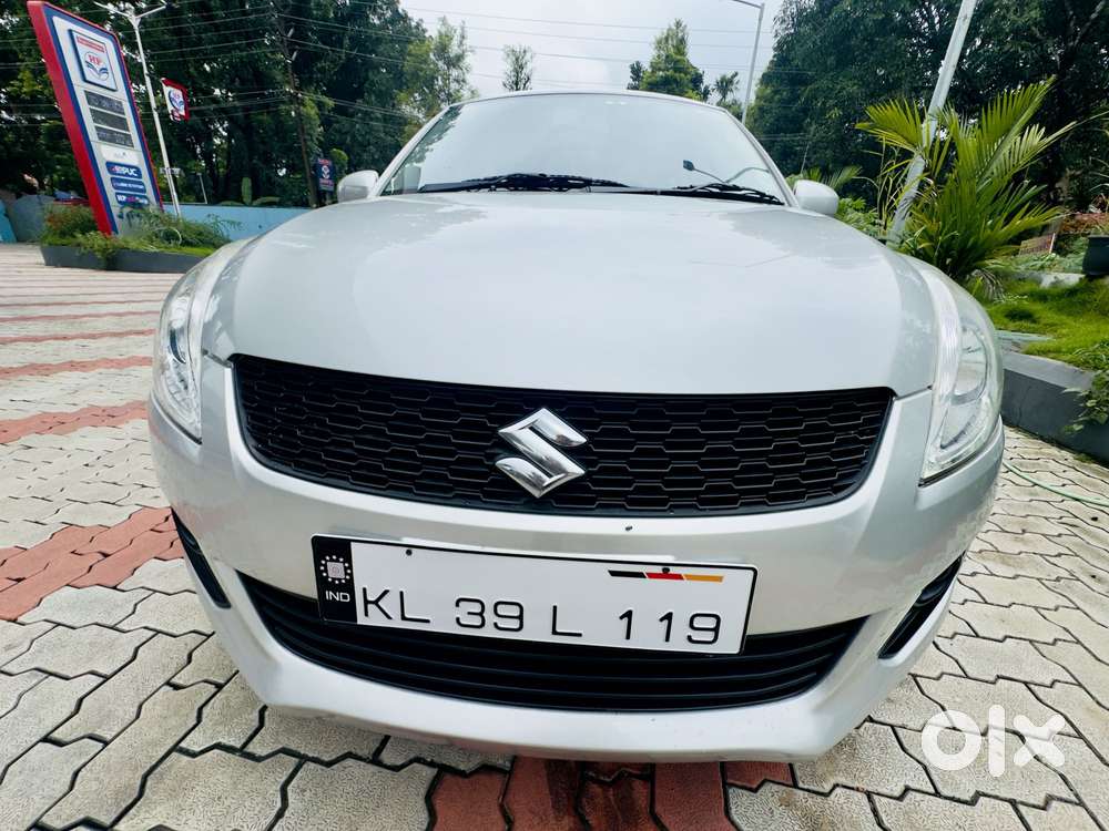 Maruti Suzuki Swift 1.2 Lxi (o), 2017, Petrol