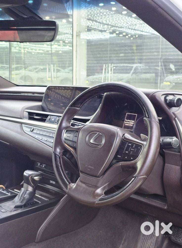 Lexus Es 300h, 2019