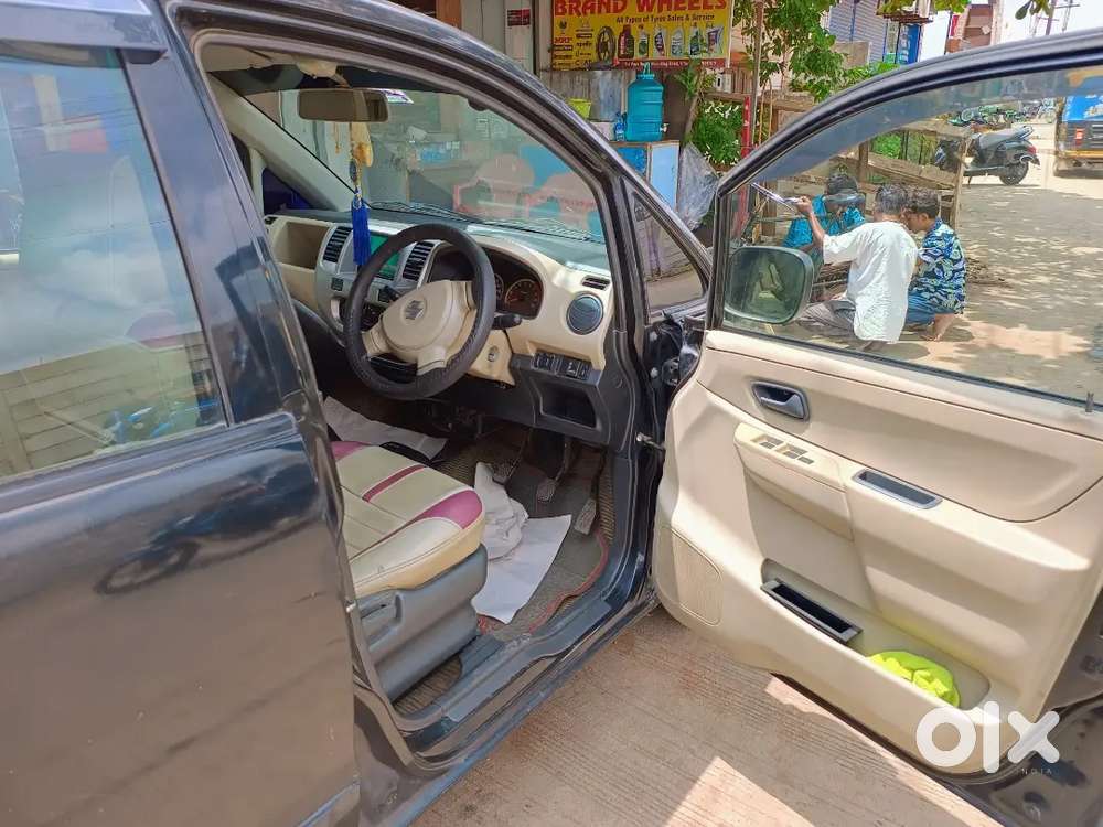 Maruti Suzuki Zen Estilo 2010