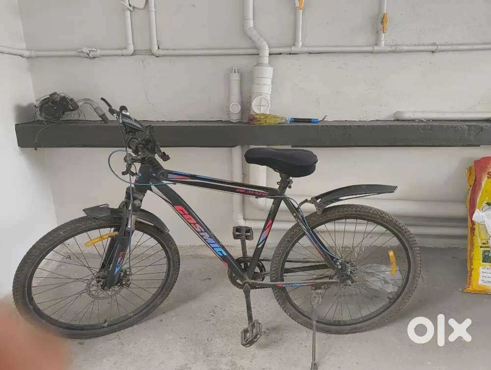 Cosmic Maze MTB with Front Suspension & Disc Brakes - Bicycles in