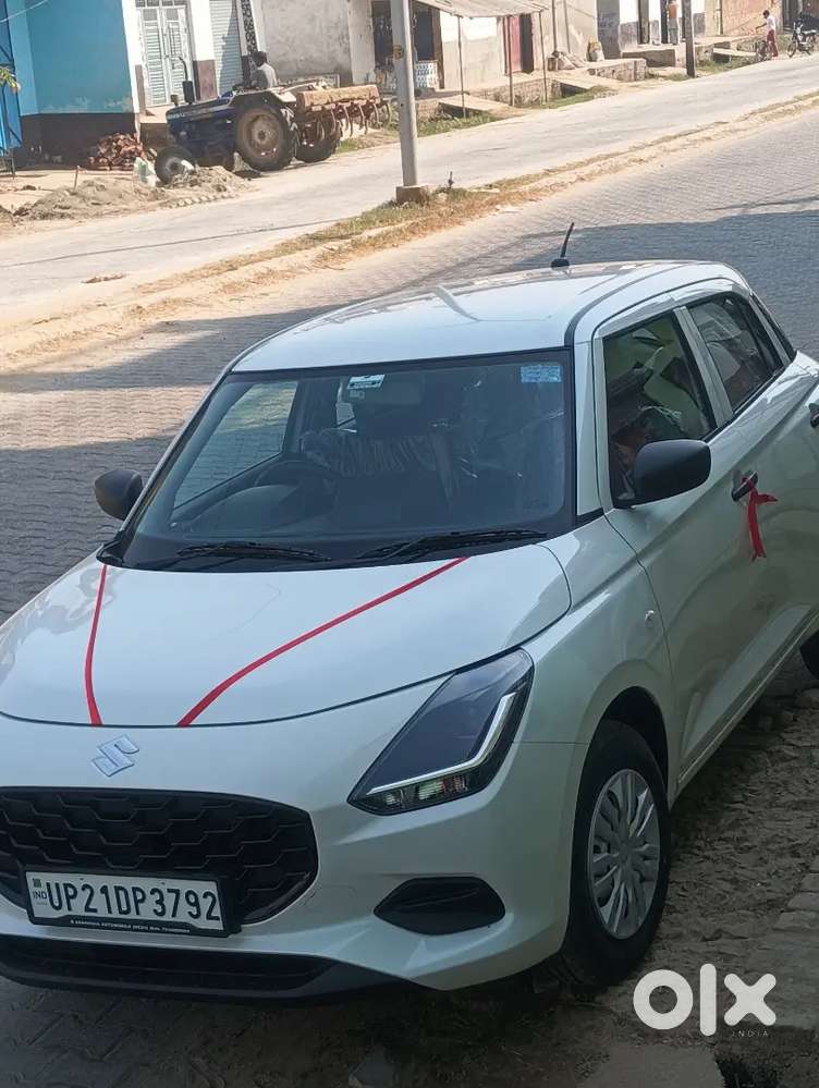 Maruti Suzuki Swift 2025 Petrol 12000 Km Driven
