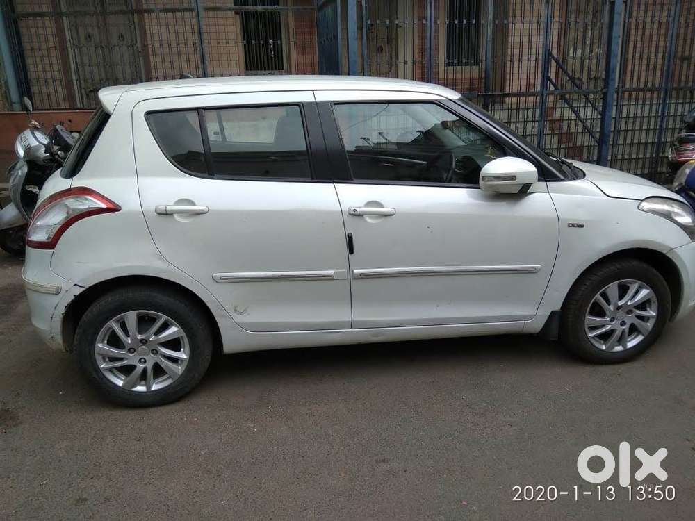 Maruti Suzuki Swift Zdi Plus, 2012, Diesel